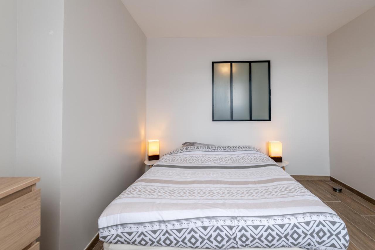 Appartement Lumineux Au Centre Du Village Saint-Felix  ภายนอก รูปภาพ