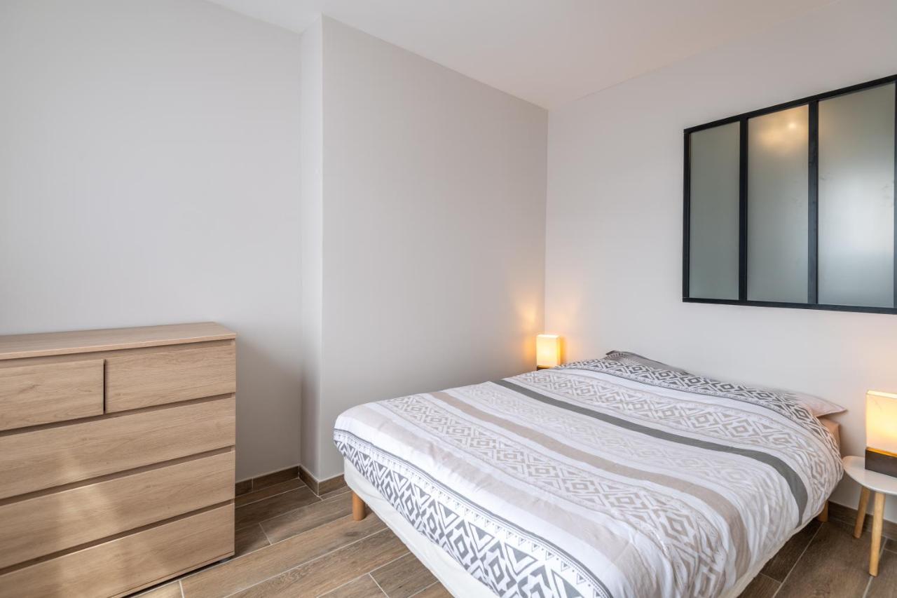 Appartement Lumineux Au Centre Du Village Saint-Felix  ภายนอก รูปภาพ