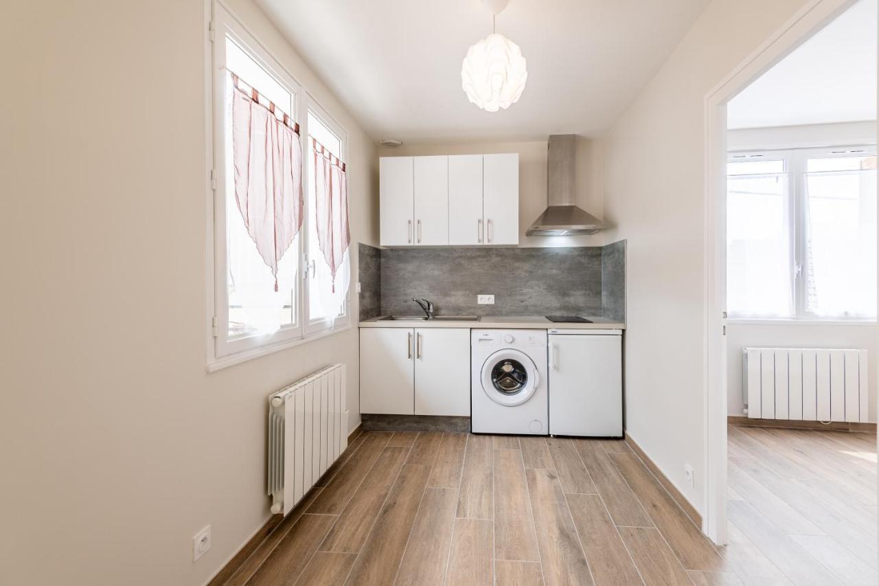Appartement Lumineux Au Centre Du Village Saint-Felix  ภายนอก รูปภาพ