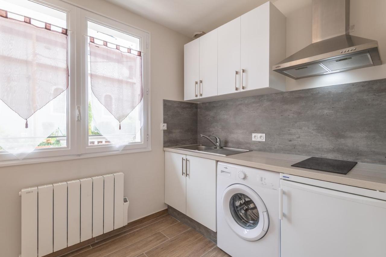 Appartement Lumineux Au Centre Du Village Saint-Felix  ภายนอก รูปภาพ